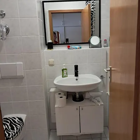Augsburg!moeblierte Appartment! Апартаменты Аугсбург